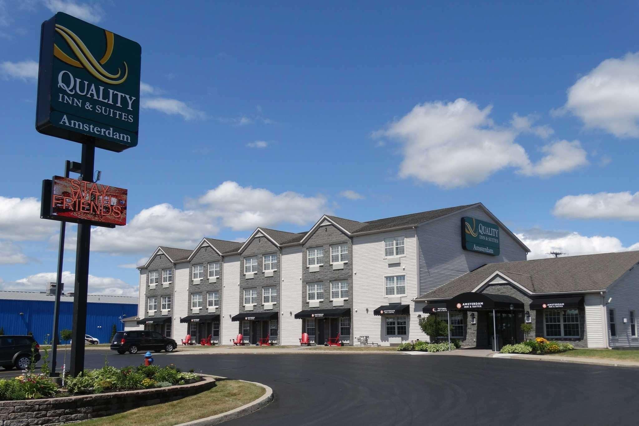 Quality Inn & Suites Amsterdam Fredericton Exterior photo